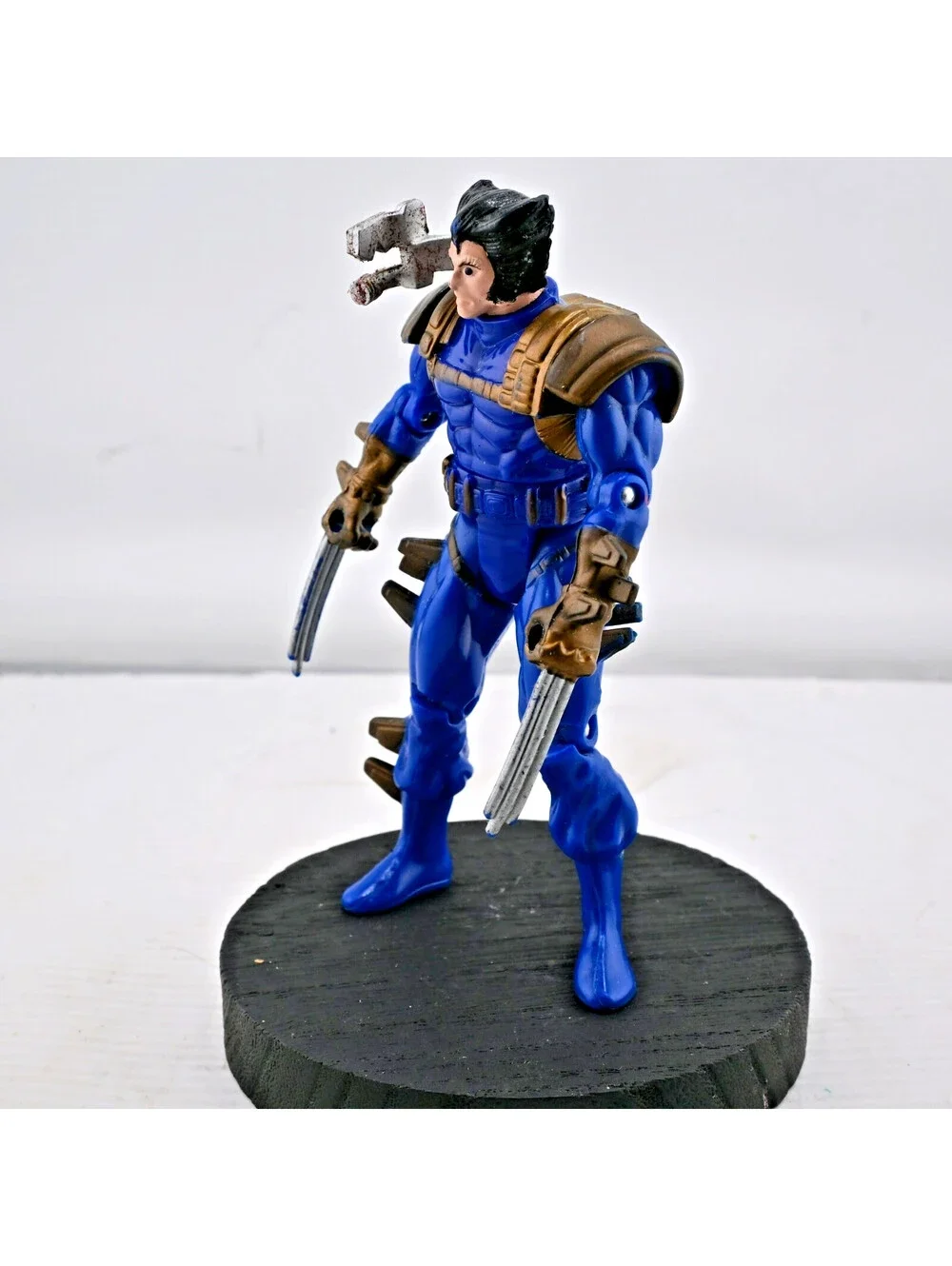 Wolverine Spy X-MEN Marvel Comics Toy Biz 1994 Action Figure